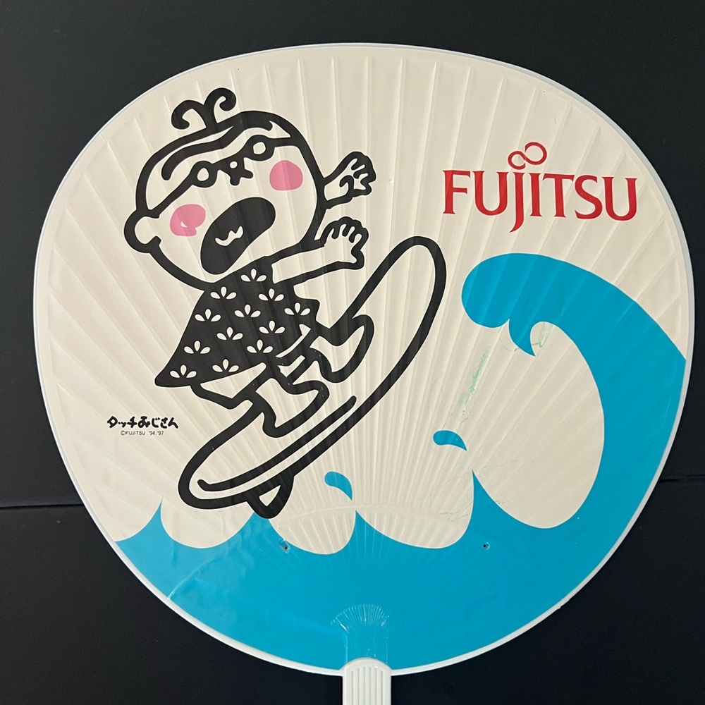 Fujitsu Surfing Character Fan View 2